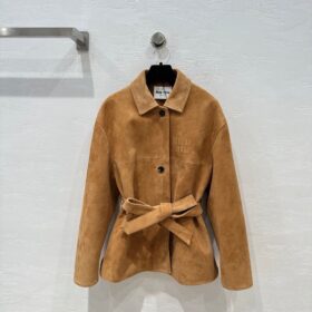 Wildlederjacke mit Gürtel in Kamelbraun