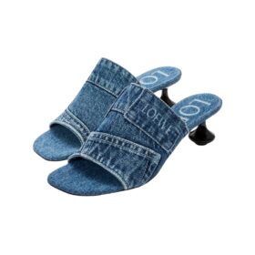 Toy Pump Blau 4.5 cm