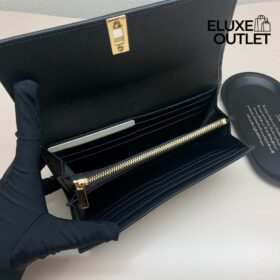 Wallet Schwarz 19 cm