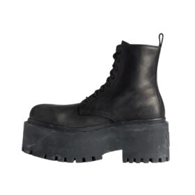 Strike Platform Schwarz  80 mm