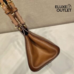 Medium Leather Braun 15.5 cm