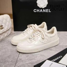 Sneaker Kalbsleder Hellbeige