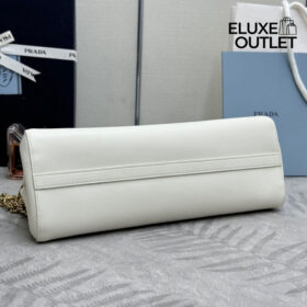 Medium Leather Weiß 15.5 cm