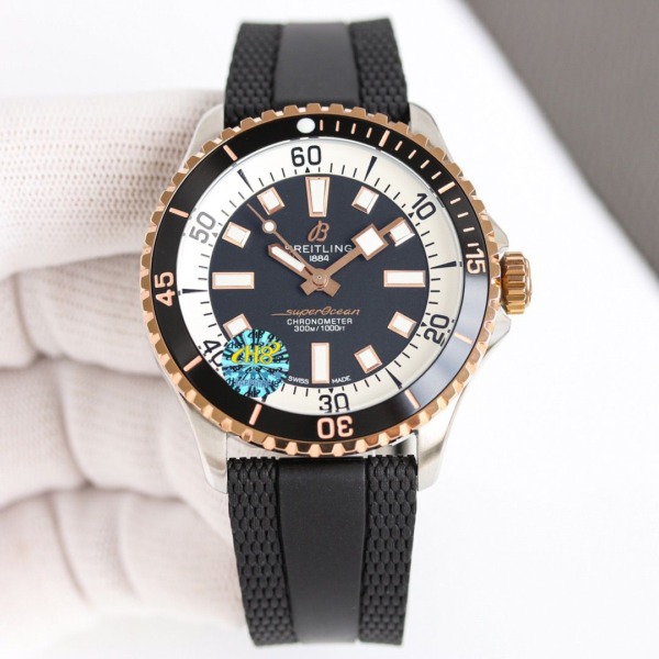 Superocean Automatic 42 mm