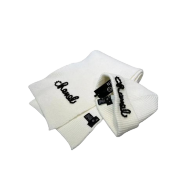 Winter-Set aus Kaschmirmütze und Schal