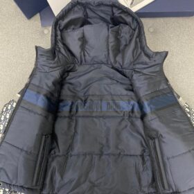 Wendbare Cropped-Daunenjacke