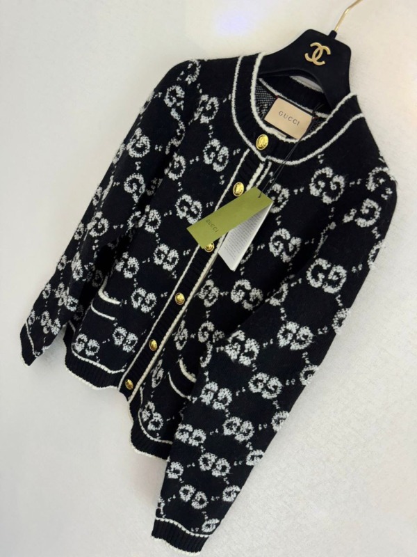 GG Jacquard Schwarz