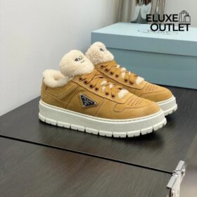 Suede Platform Braun