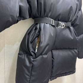 Re-Nylon down Schwarz