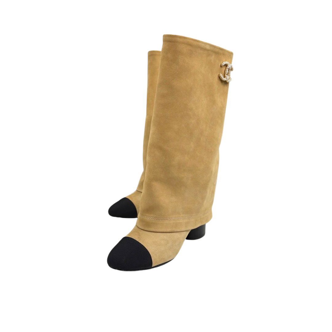 CC Logo Suede Braun
