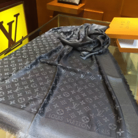 Monogram Schwarz/Grau