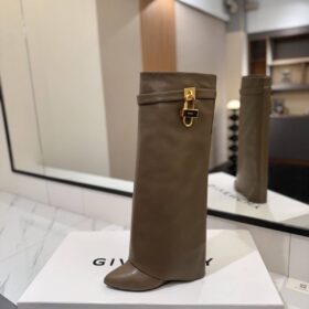 Shark Lock Taupe