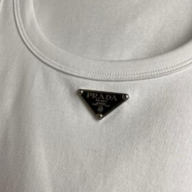 Weißer gerippter Jersey