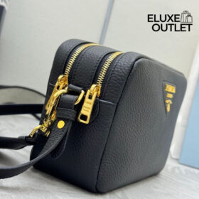 kleine Lederumhängetasche schwarz 22cm