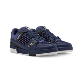 Trainer Blau