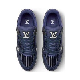 Trainer Blau