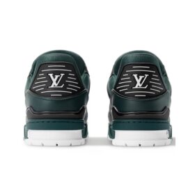 Trainer Dunkelgrün