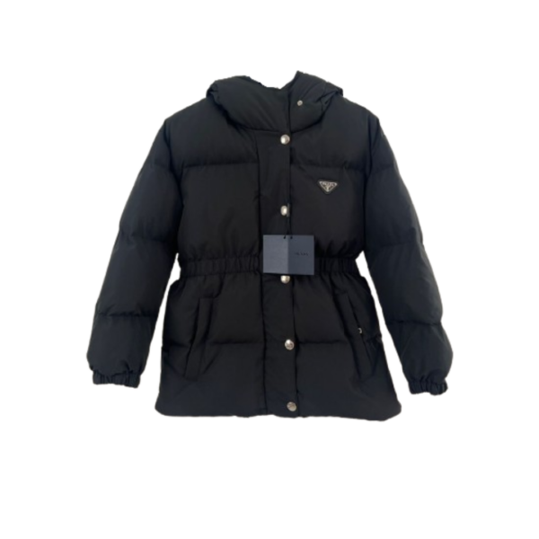 Re-Nylon Daunenjacke Schwarz