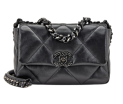 Schwarze Flap Bag 19