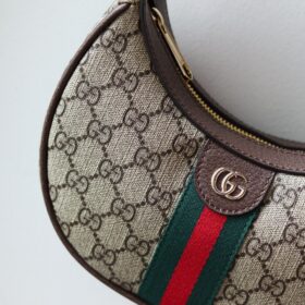 Ophidia kleine Schultertasche 20 cm