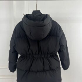 Re-Nylon Daunenjacke Schwarz