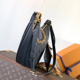 Loop Hobo Schwarz 38cm