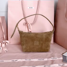 Wander-Bag aus Wildleder