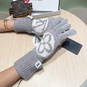 Medaillon-Handschuhe grau