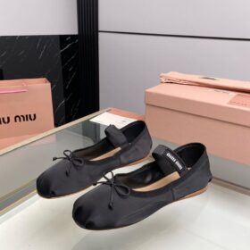 Ballerinas Aus Satin
