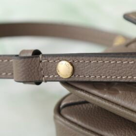 Pochette Metis East West Rauch 21,5 cm