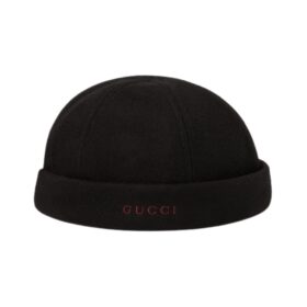 Embroidered Schwarz