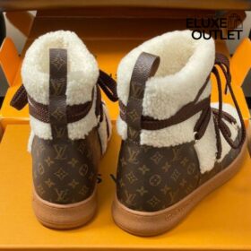Cloud Lace-Up Ankle