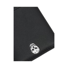 Skull Schwarz 6.5 cm