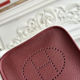 Evelyne 16 Bordeaux