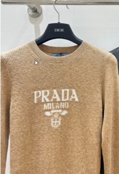 Rundhalspullover aus Wolle und Kaschmir camel braun