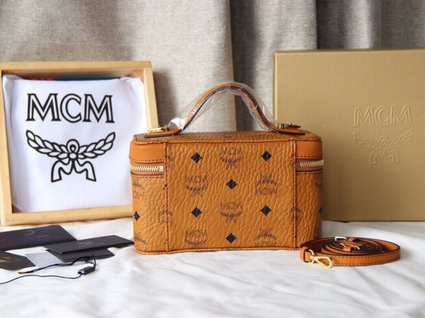 Aren Vanity Cognac 19