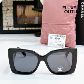 Square Acetate Schwarz
