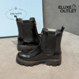 Stiefeletten aus gebürstetem Leder