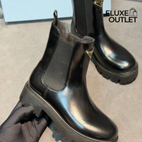 Stiefeletten aus gebürstetem Leder