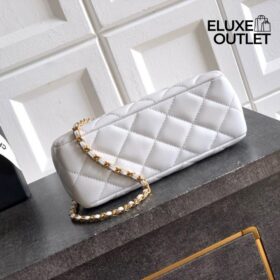 Clutch Pearly Hellbeige 20 cm
