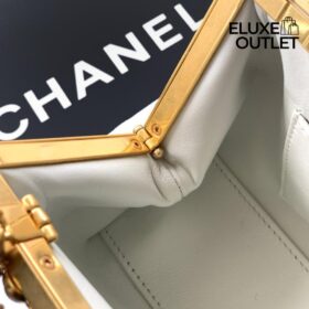 Clutch Pearly Hellbeige 20 cm