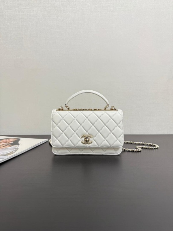 Clutch mit Kette 18 cm