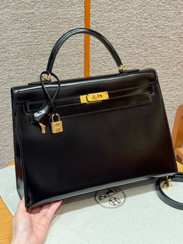 Kelly 35 Schwarz/Gold