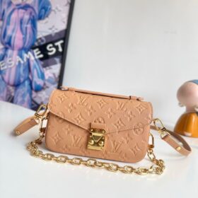 Pochette Metis East West Sand 21.5 cm