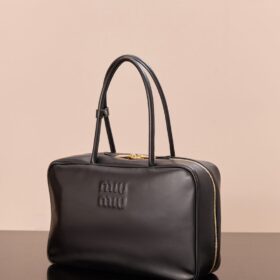 Leder Beau Schwarz 34cm