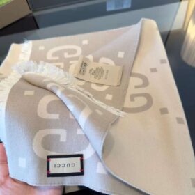 Jacquard Beige/grau