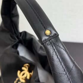 Hobo Schwarz/Gold 37 cm