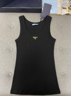 Schwarzes Rippstrick-Jersey