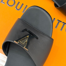 Mare Flache Mules