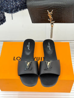 Mare Flache Mules